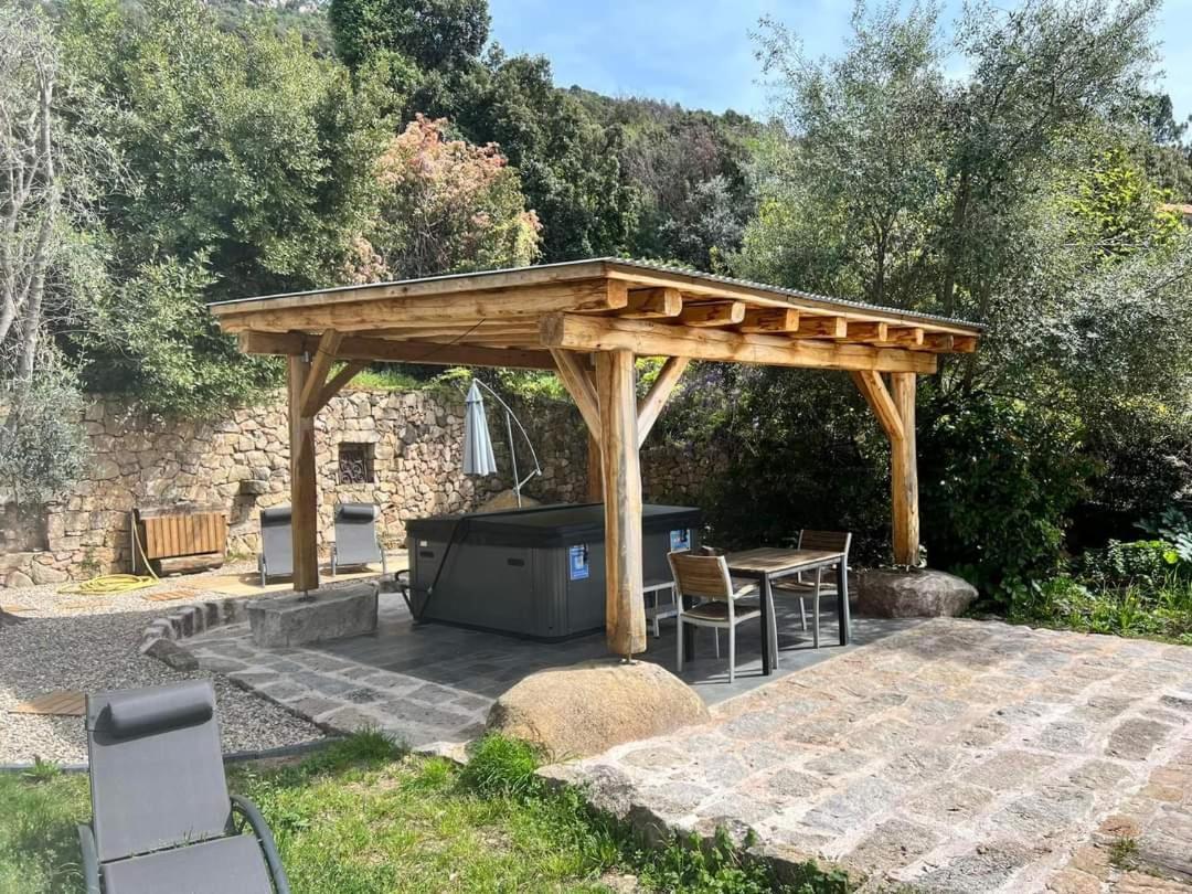 Entre Mer & Maquis, L'Ame De La Corse En Gites De Charme Avec Jacuzzi, Proche Ajaccio Peri Exterior photo